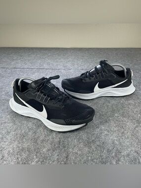 Nike Pegasus Trail 3 Mens Size 9 Black Platinum Trail Running Shoes DA8697-001